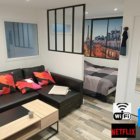 Studio Neuf Joliment Decore A 5 Min De L'Aeroport 아티스 몽스 외부 사진